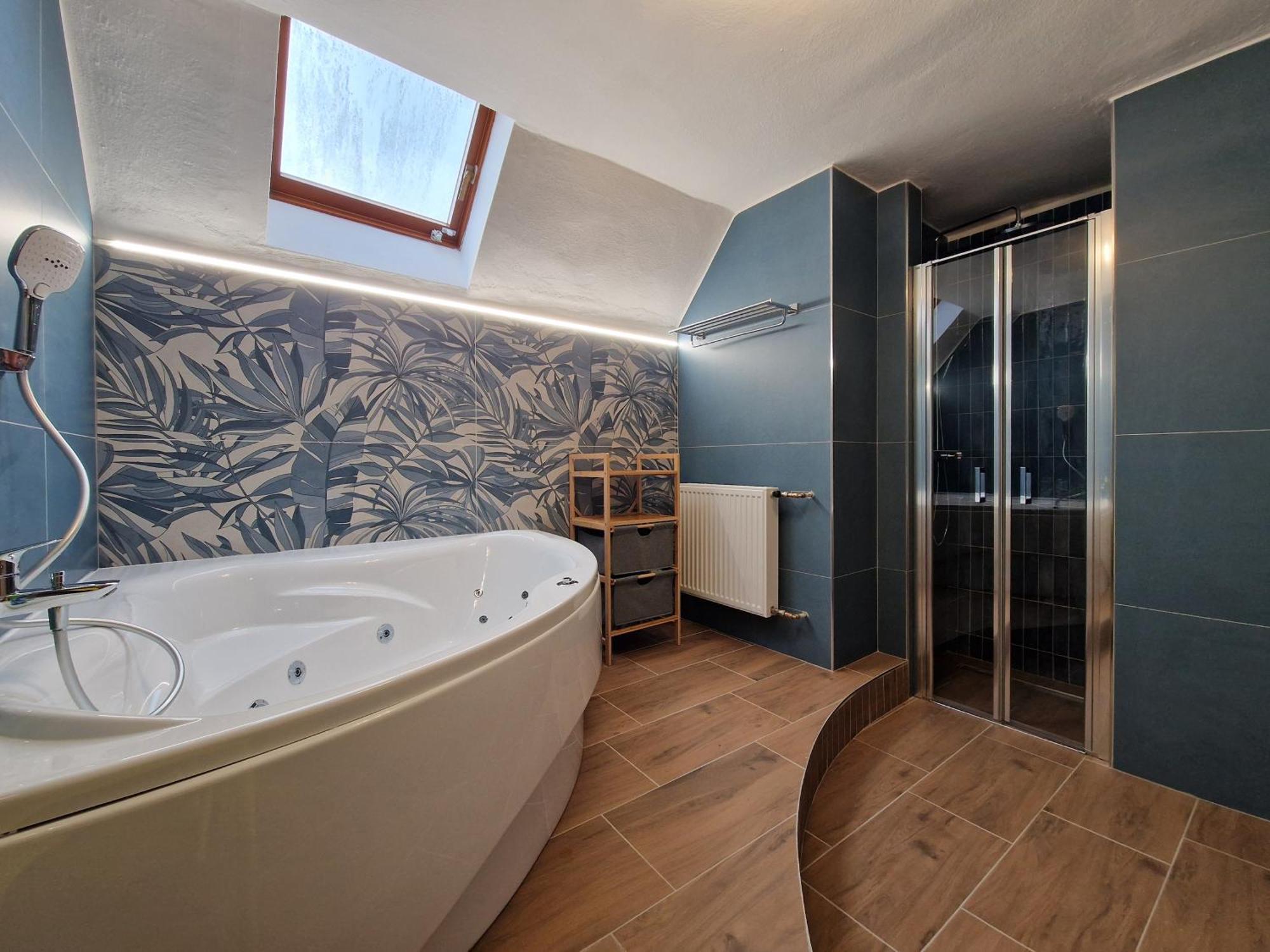 Amazing 5 Bedroom House Krumlov 82 - 4 Min Walk To Main Square Cesky Krumlov Ngoại thất bức ảnh
