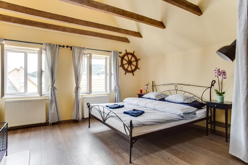 Amazing 5 Bedroom House Krumlov 82 - 4 Min Walk To Main Square Cesky Krumlov Ngoại thất bức ảnh