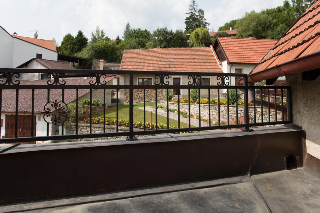 Amazing 5 Bedroom House Krumlov 82 - 4 Min Walk To Main Square Cesky Krumlov Ngoại thất bức ảnh